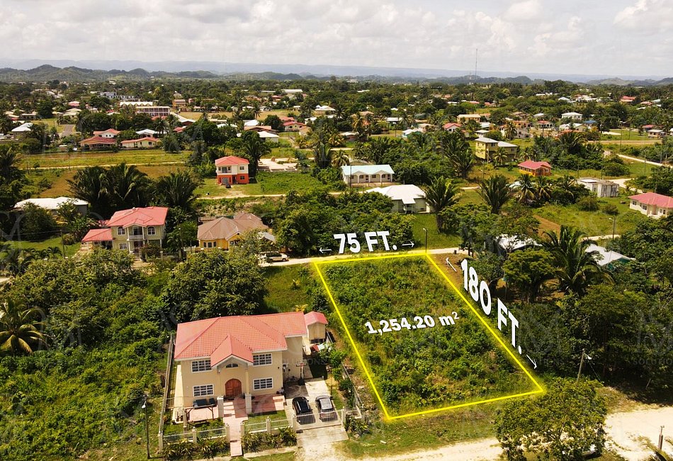 Double Lot Near the US Embassy Residence