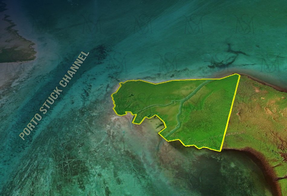 50 Acre Seafront Parcel on Hick's Caye Near Porto Stuck Channel 